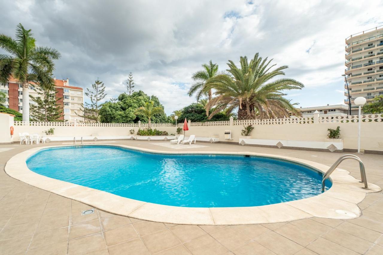 ארונה Las Rosas Sunset Apartment מראה חיצוני תמונה