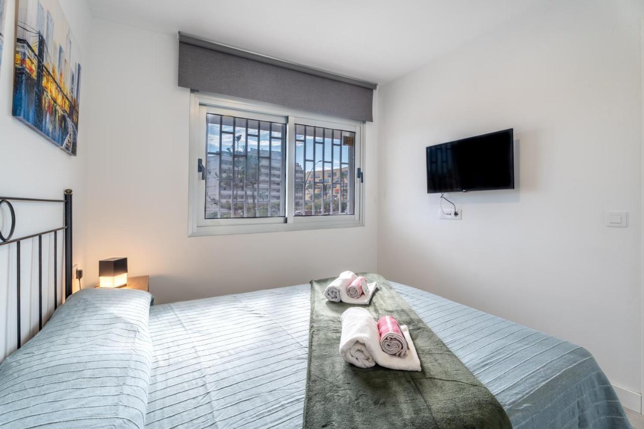 ארונה Las Rosas Sunset Apartment מראה חיצוני תמונה