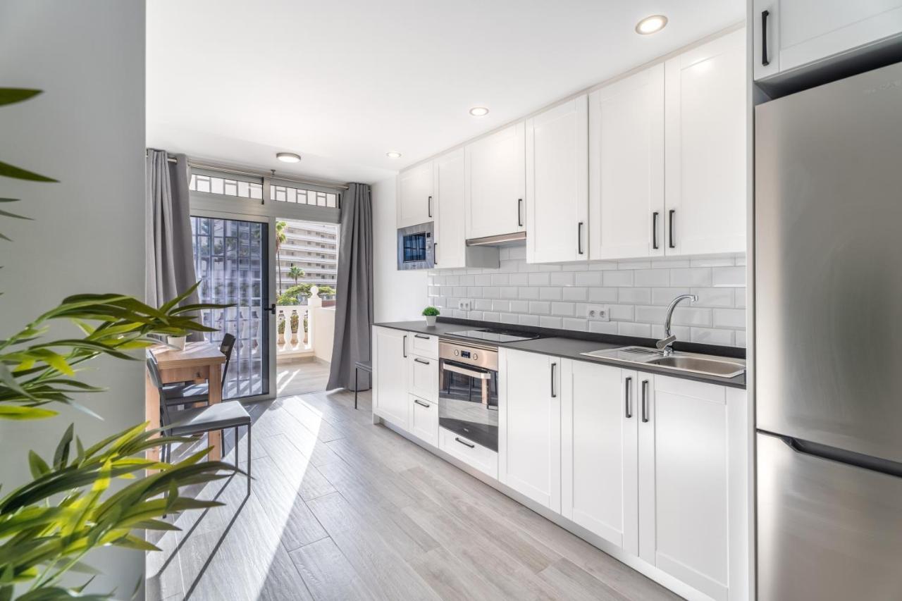 ארונה Las Rosas Sunset Apartment מראה חיצוני תמונה